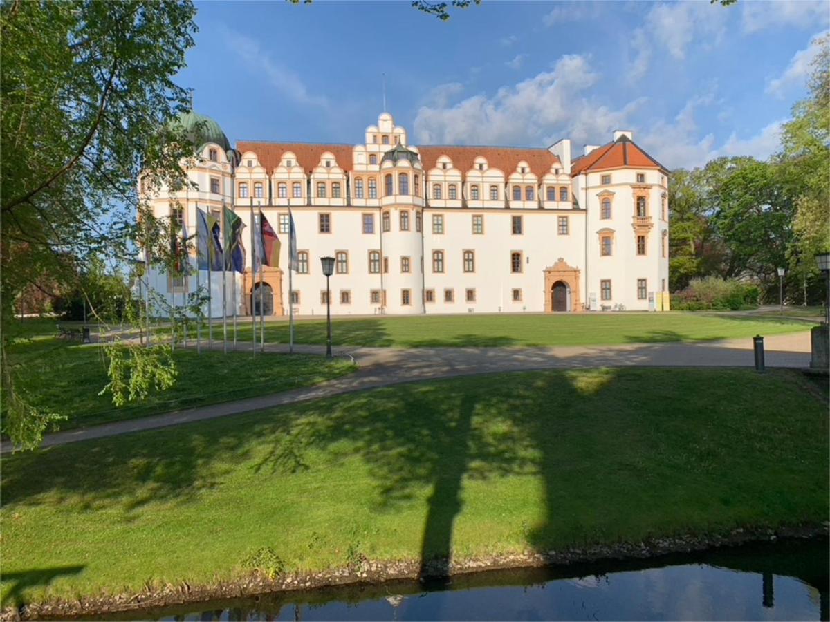 Ferienwohnung Am Suedwall All Inclusive Celle Extérieur photo